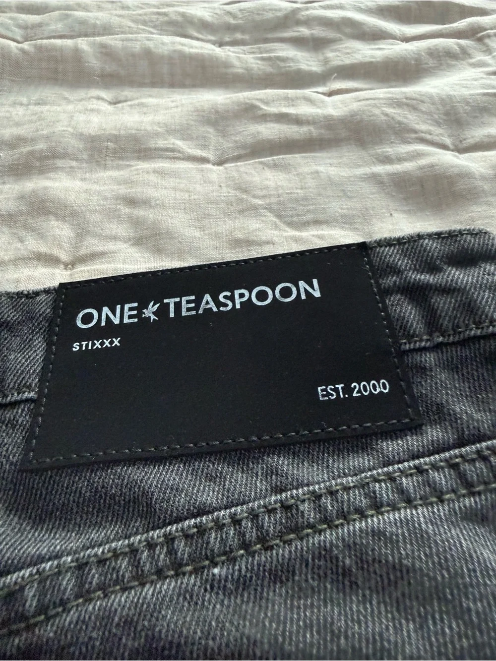 One Teaspoon Stixx Low Waist Slim Straight Leg Denim Jeans Washed Black Size 28